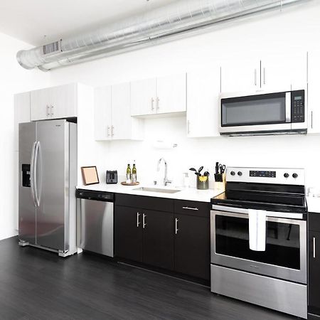 Flexhome Skywalk To Fiserv 1Br Apt U5 Milwaukee Exterior foto